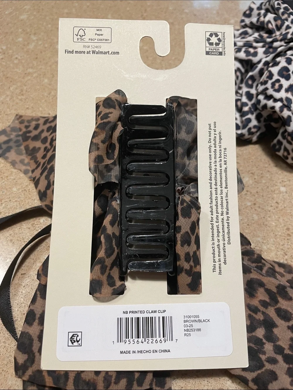Leather Chain-Accent Gloves, Claw Clip & Leopard Scrunchie Set - Black/Brown